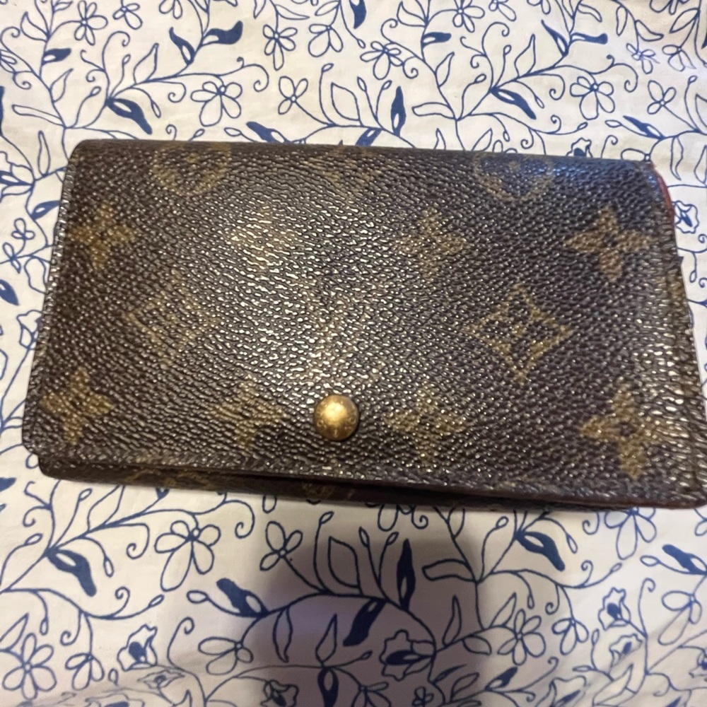 LV monogram porte monnaie tressor bifold wallet
